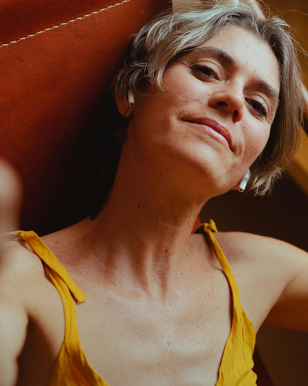 A lady who is very happy using Absolute Collagen