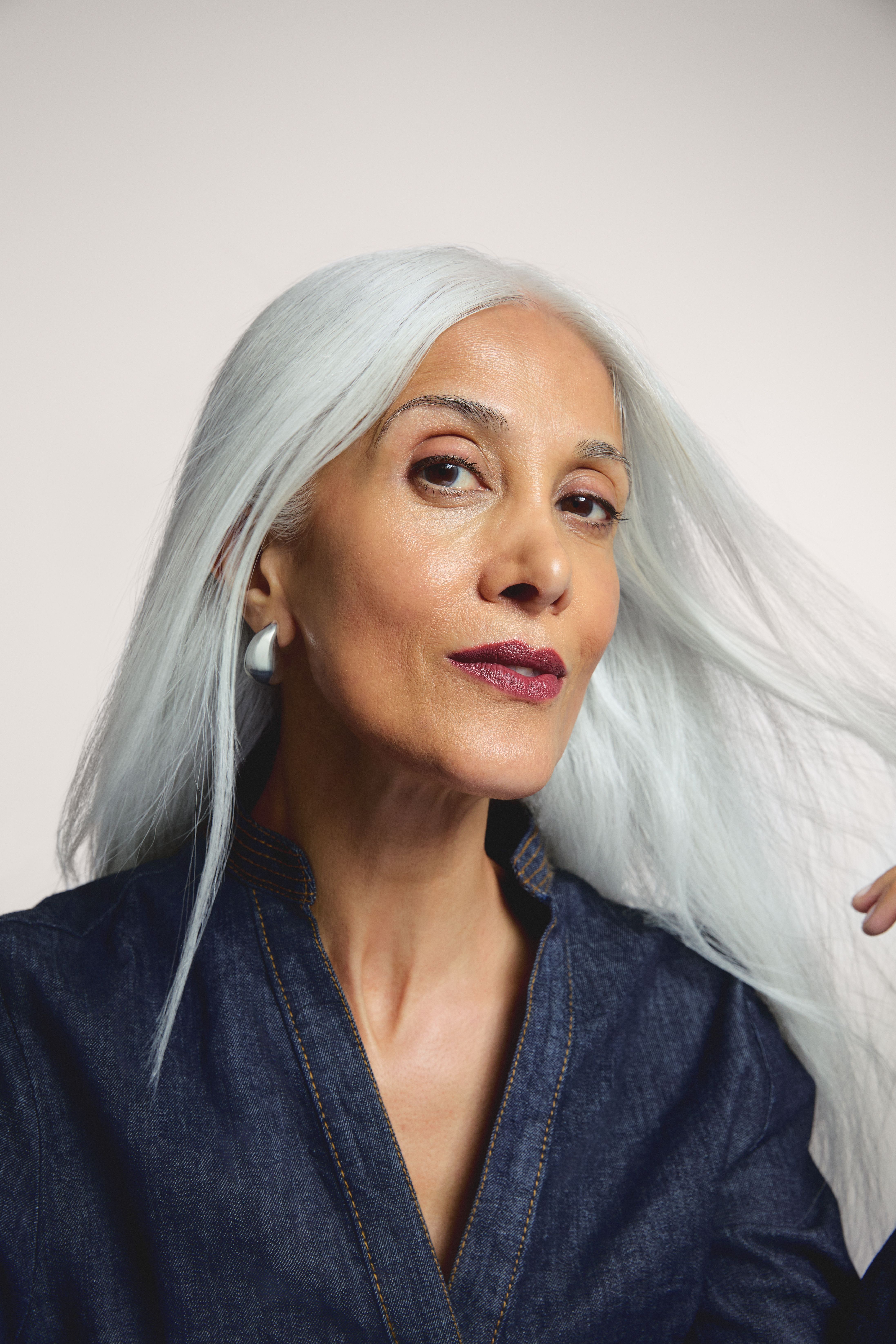 What are the symptoms of menopause?